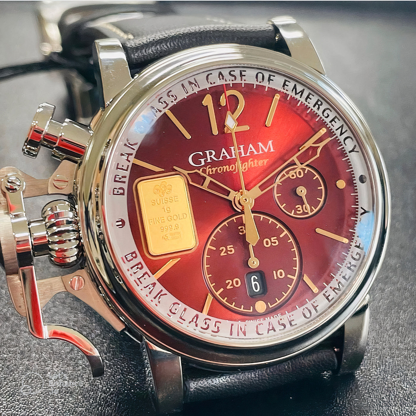 Graham Chronofighter Emergency Gold Red Edition